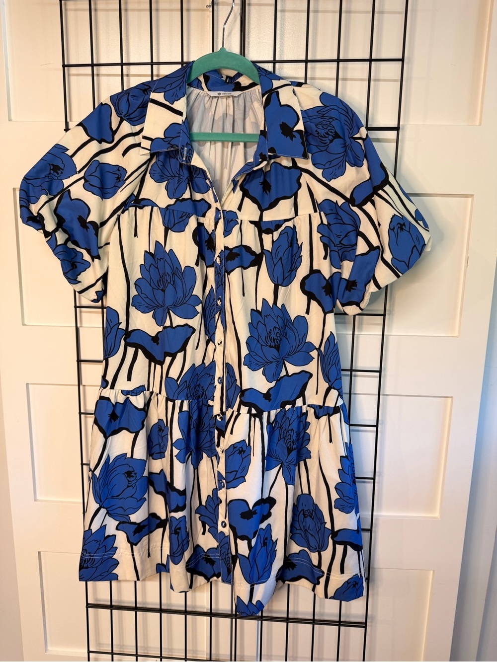 Blue Floral Button-Front Women’s Dress